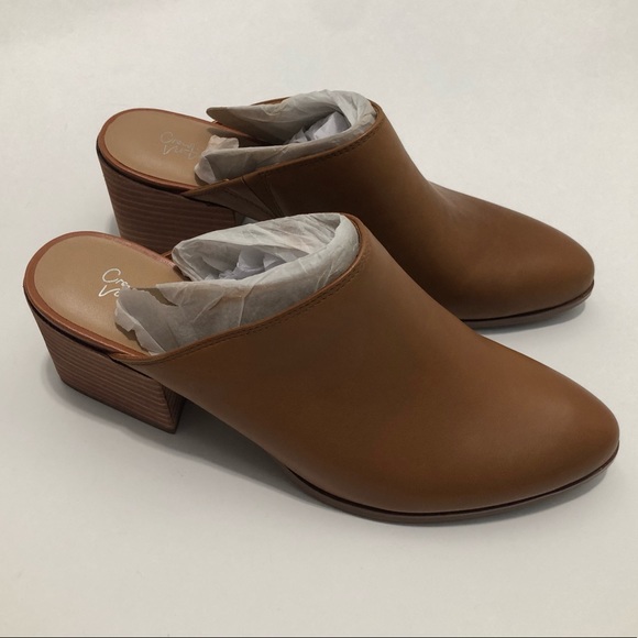 crown vintage abby mule